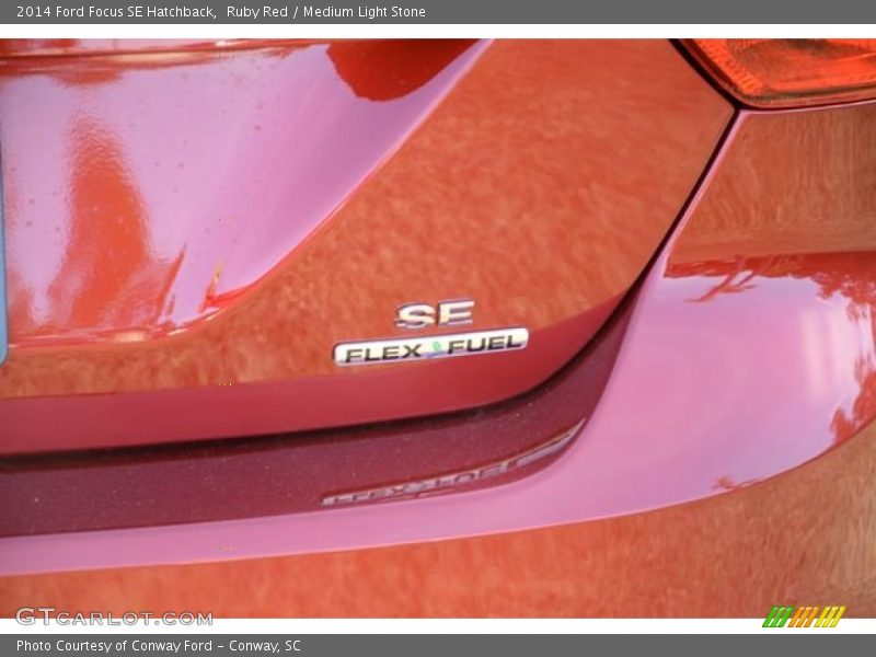 Ruby Red / Medium Light Stone 2014 Ford Focus SE Hatchback