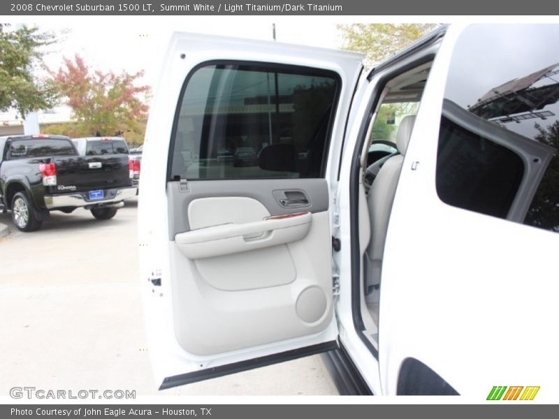 Summit White / Light Titanium/Dark Titanium 2008 Chevrolet Suburban 1500 LT