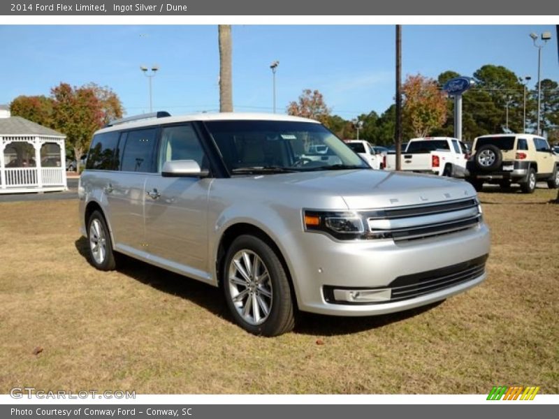 Front 3/4 View of 2014 Flex Limited