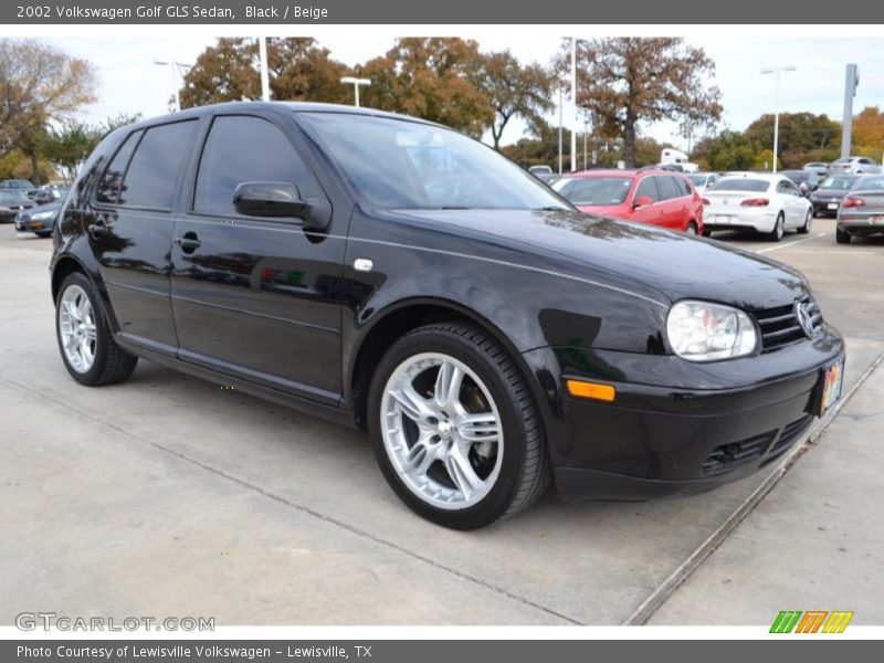 Front 3/4 View of 2002 Golf GLS Sedan