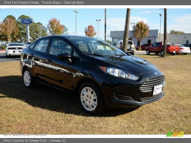 Tuxedo Black / Charcoal Black 2014 Ford Fiesta S Sedan