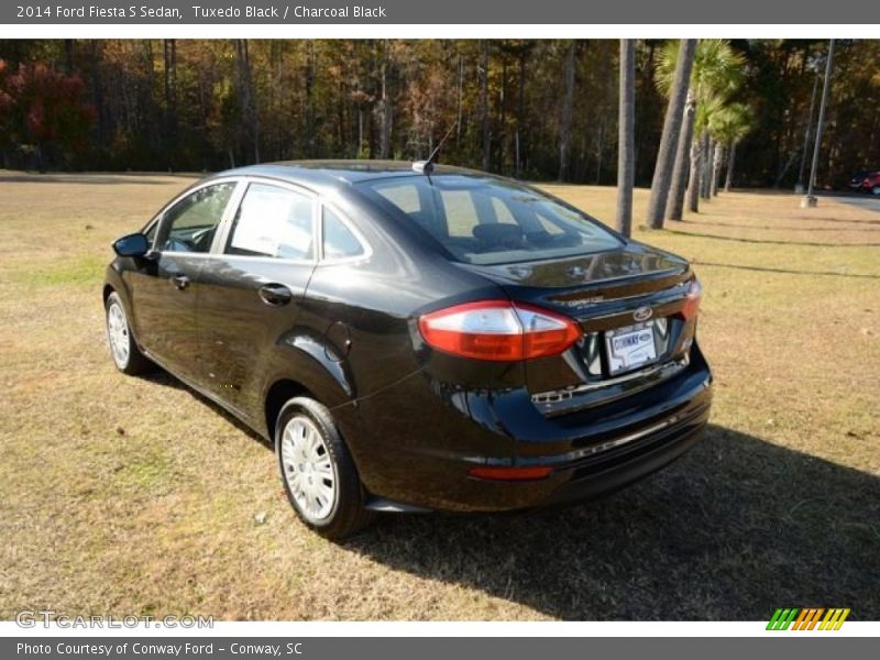 Tuxedo Black / Charcoal Black 2014 Ford Fiesta S Sedan