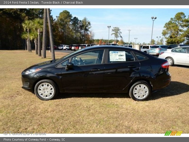 Tuxedo Black / Charcoal Black 2014 Ford Fiesta S Sedan