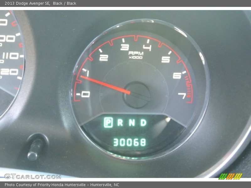 Black / Black 2013 Dodge Avenger SE