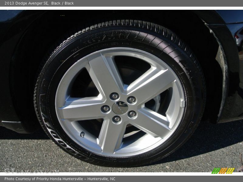 Black / Black 2013 Dodge Avenger SE