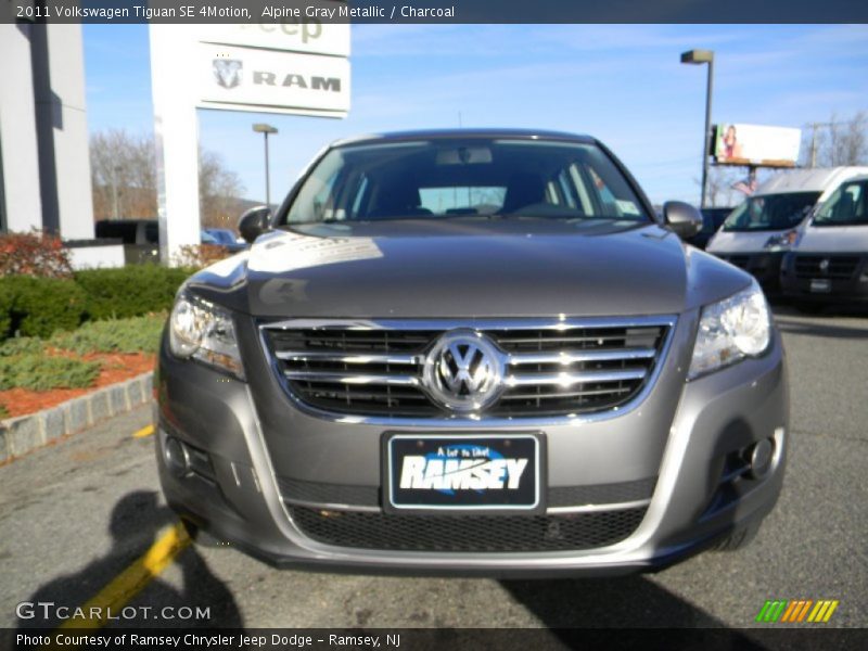 Alpine Gray Metallic / Charcoal 2011 Volkswagen Tiguan SE 4Motion
