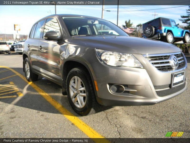 Alpine Gray Metallic / Charcoal 2011 Volkswagen Tiguan SE 4Motion