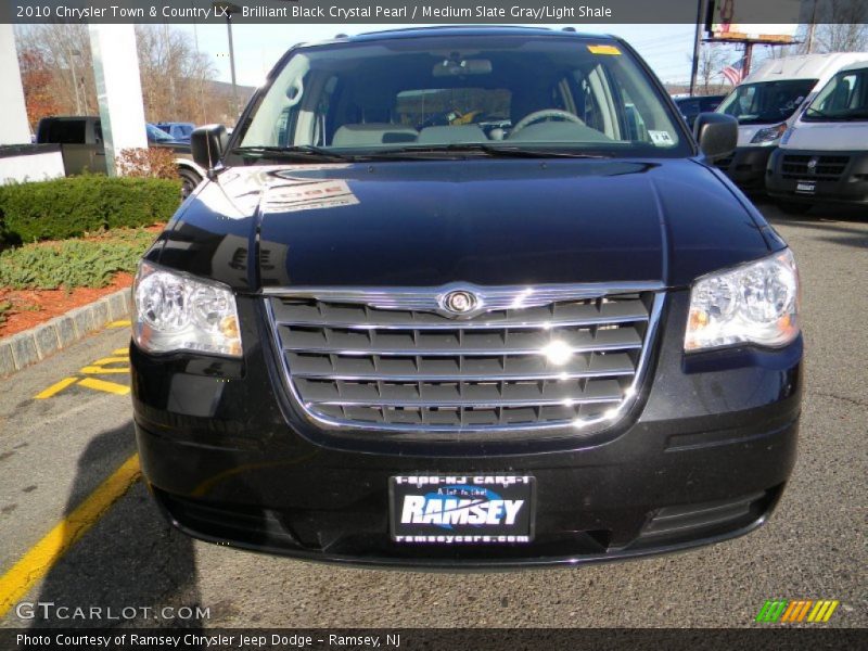 Brilliant Black Crystal Pearl / Medium Slate Gray/Light Shale 2010 Chrysler Town & Country LX