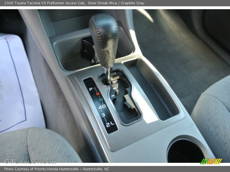 Silver Streak Mica / Graphite Gray 2006 Toyota Tacoma V6 PreRunner Access Cab