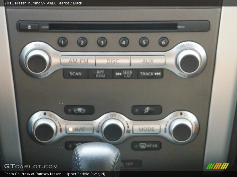 Merlot / Black 2011 Nissan Murano SV AWD
