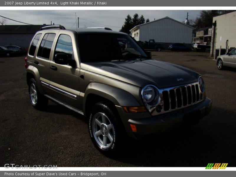 Light Khaki Metallic / Khaki 2007 Jeep Liberty Limited 4x4