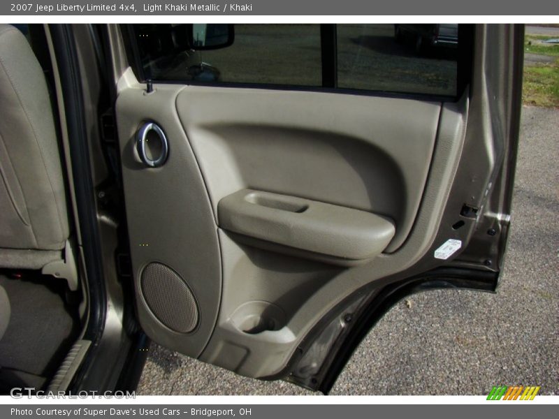 Light Khaki Metallic / Khaki 2007 Jeep Liberty Limited 4x4