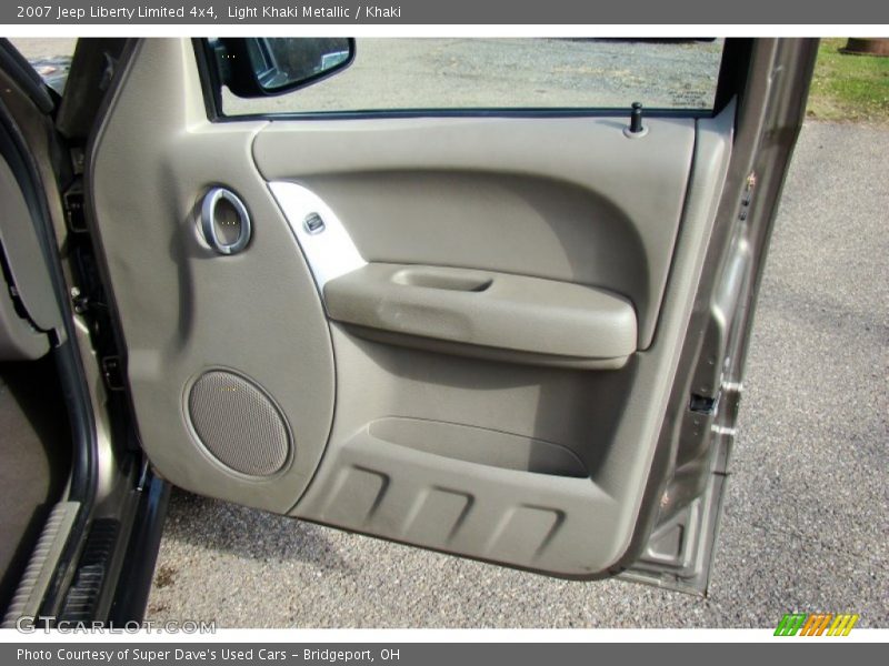 Light Khaki Metallic / Khaki 2007 Jeep Liberty Limited 4x4