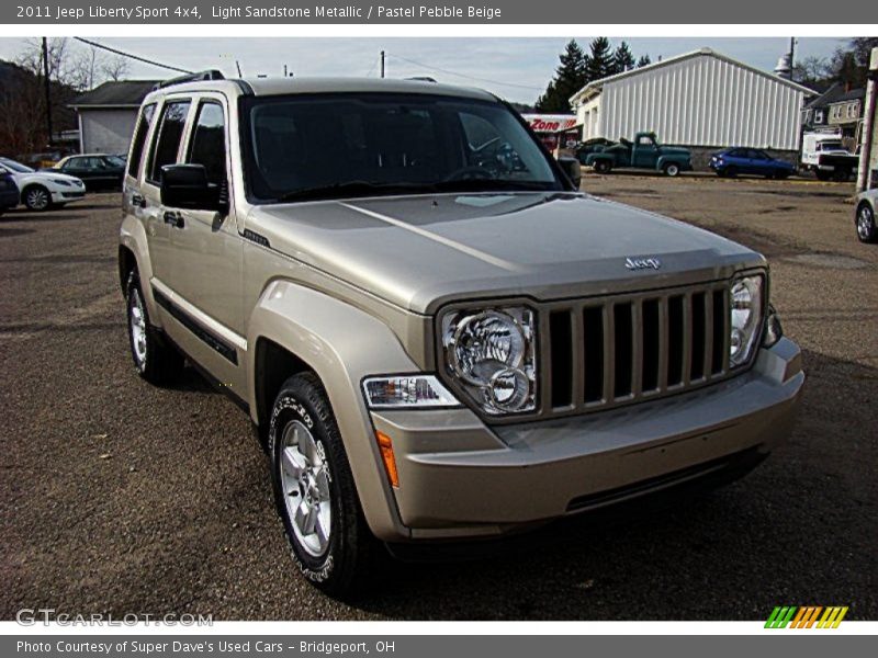 Light Sandstone Metallic / Pastel Pebble Beige 2011 Jeep Liberty Sport 4x4