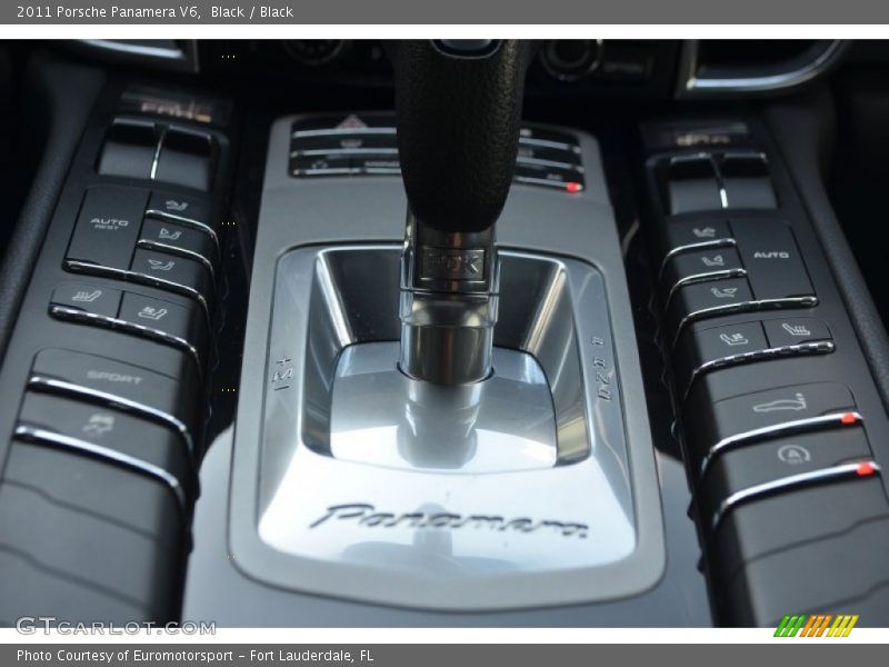 Black / Black 2011 Porsche Panamera V6
