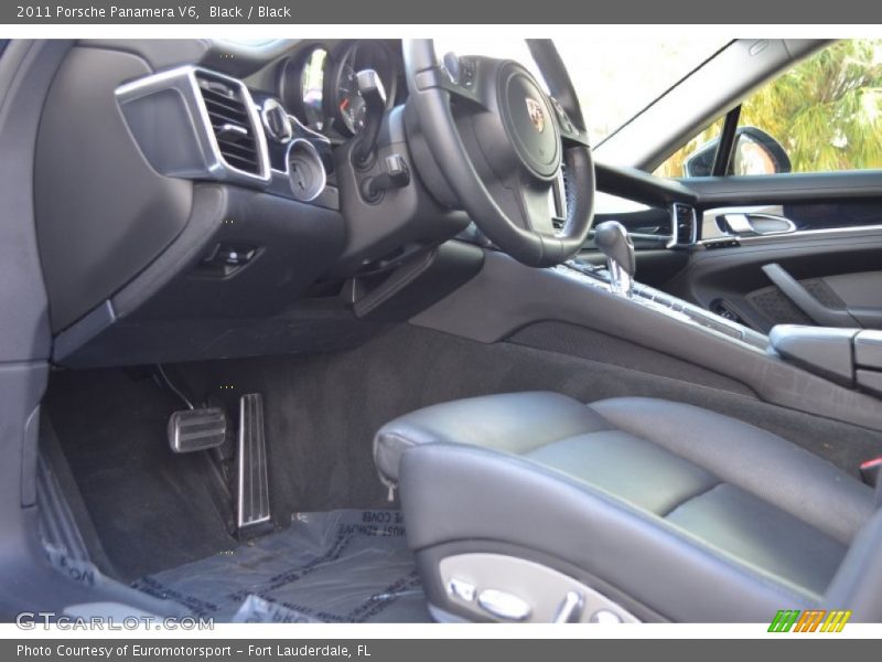 Black / Black 2011 Porsche Panamera V6