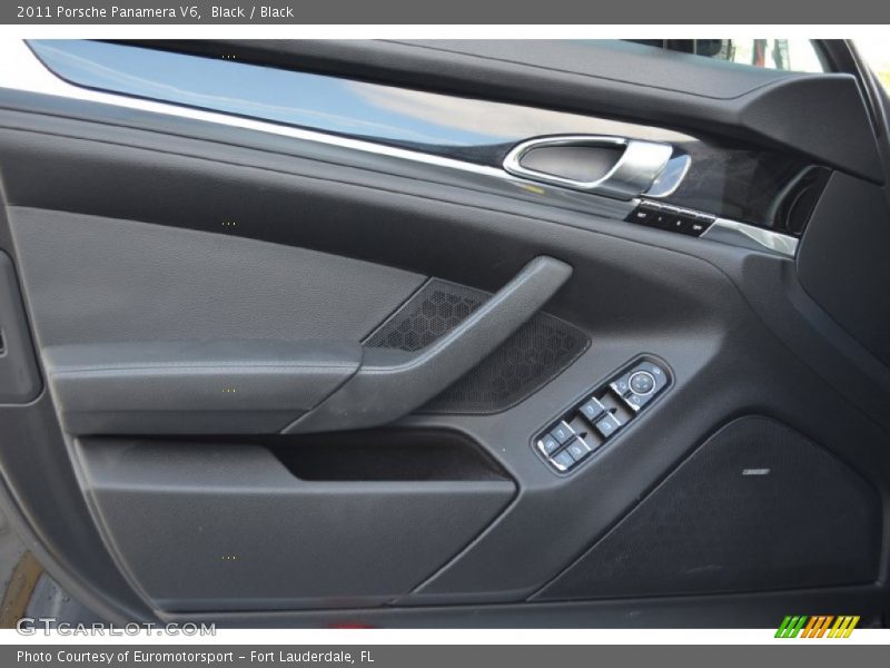 Black / Black 2011 Porsche Panamera V6