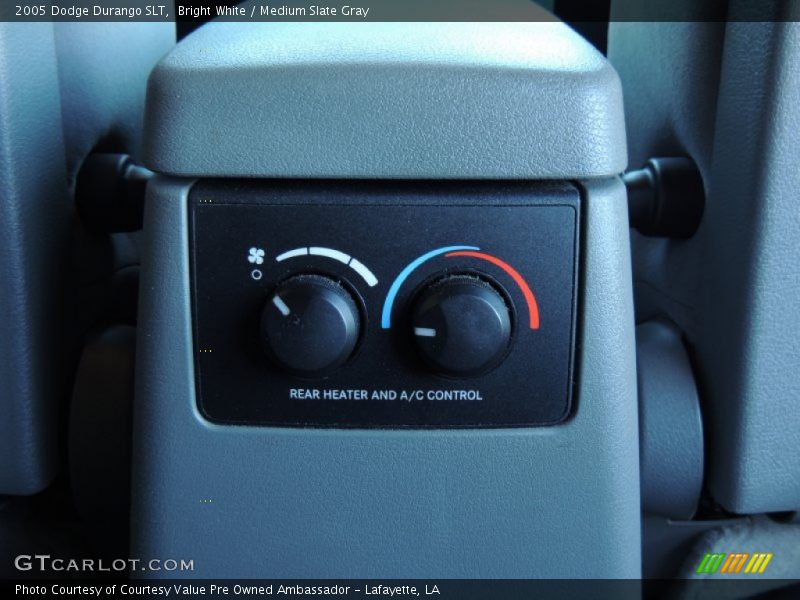 Bright White / Medium Slate Gray 2005 Dodge Durango SLT