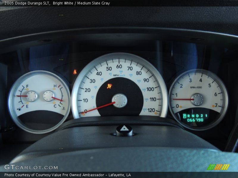 Bright White / Medium Slate Gray 2005 Dodge Durango SLT