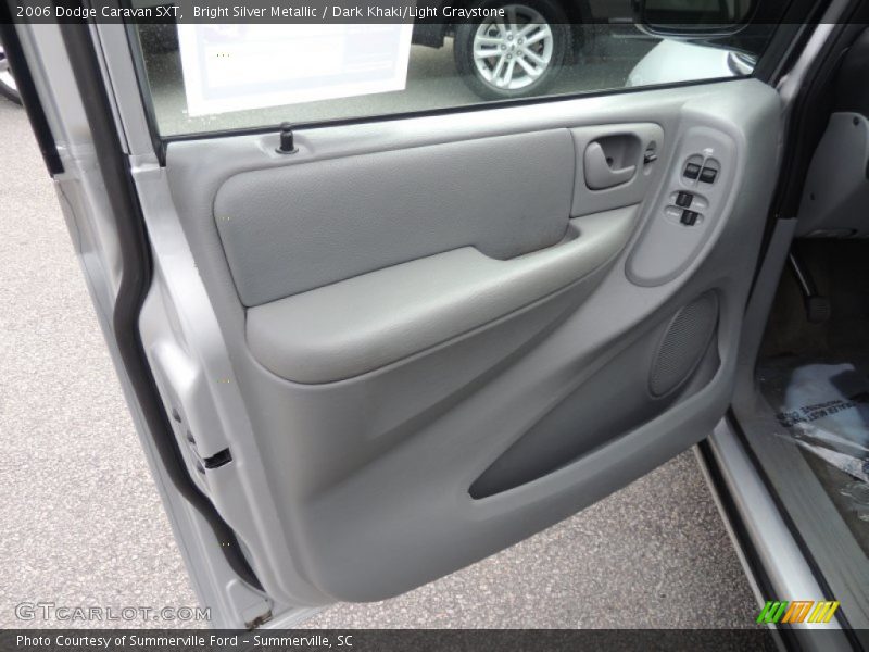 Bright Silver Metallic / Dark Khaki/Light Graystone 2006 Dodge Caravan SXT