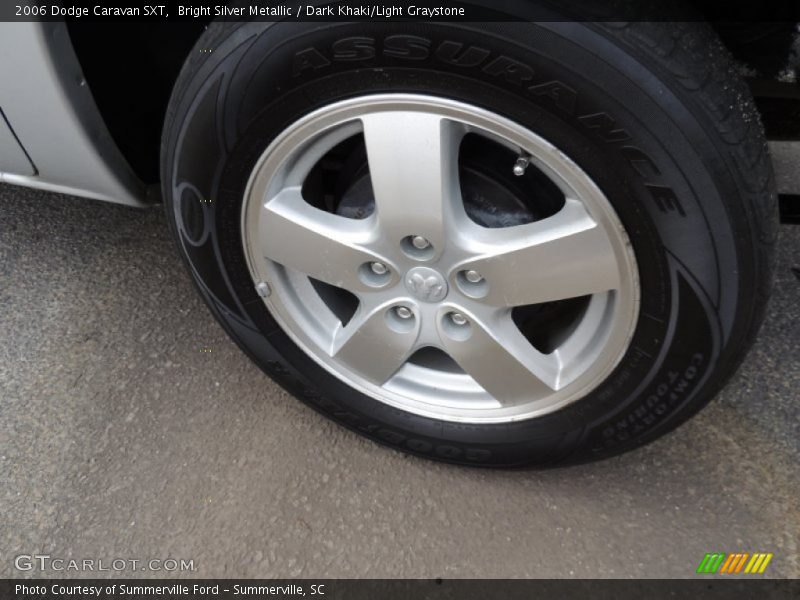 Bright Silver Metallic / Dark Khaki/Light Graystone 2006 Dodge Caravan SXT