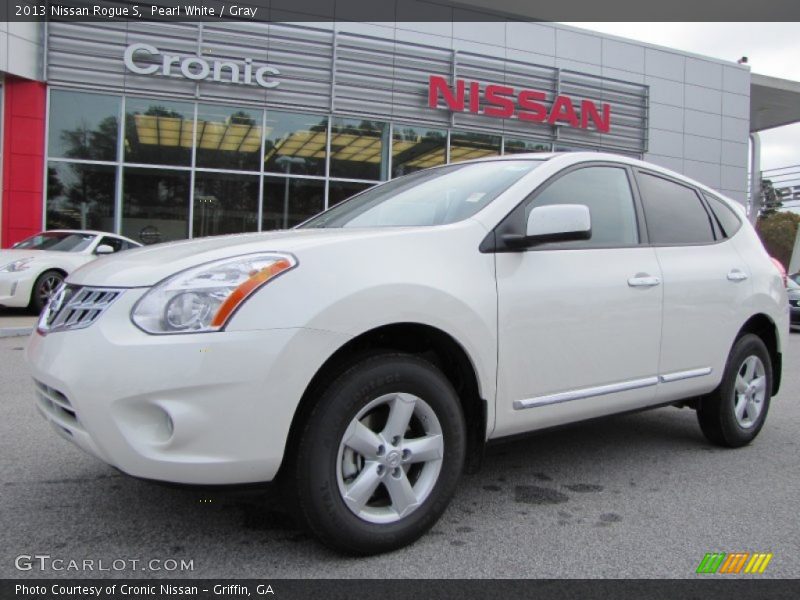 Pearl White / Gray 2013 Nissan Rogue S