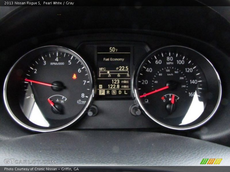 Pearl White / Gray 2013 Nissan Rogue S