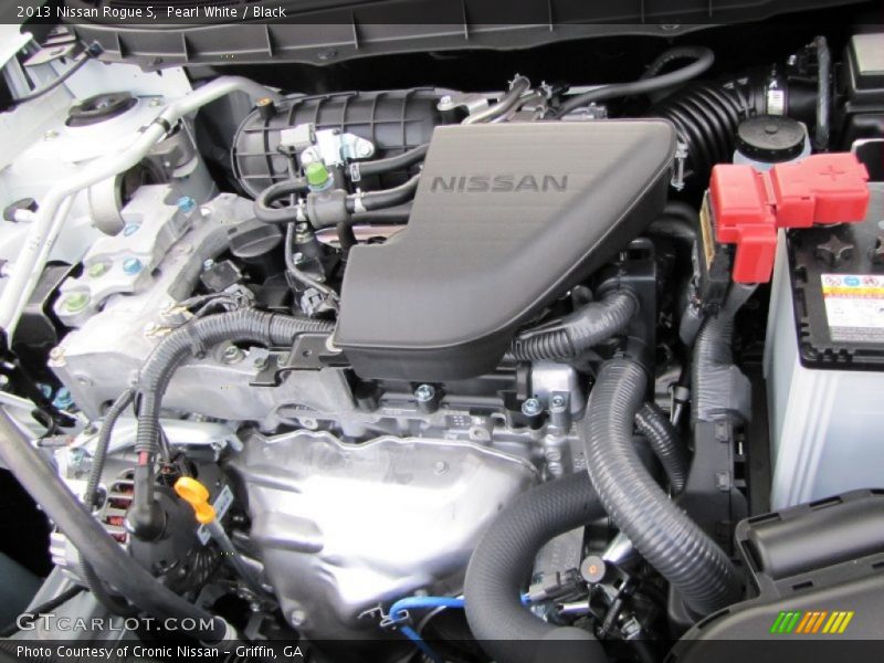 Pearl White / Black 2013 Nissan Rogue S