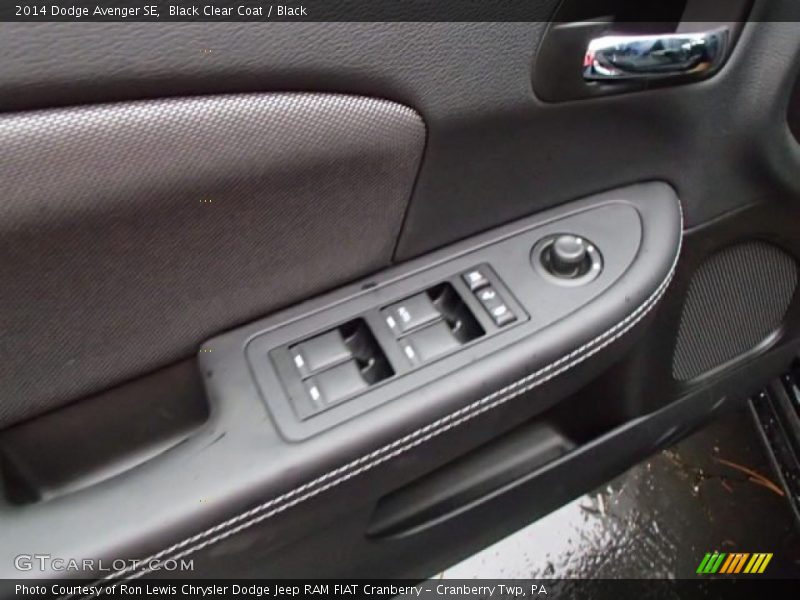 Black Clear Coat / Black 2014 Dodge Avenger SE