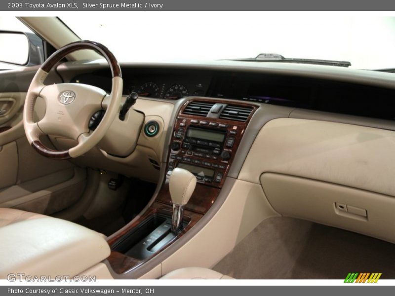 Silver Spruce Metallic / Ivory 2003 Toyota Avalon XLS