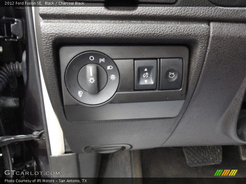 Black / Charcoal Black 2012 Ford Fusion SE