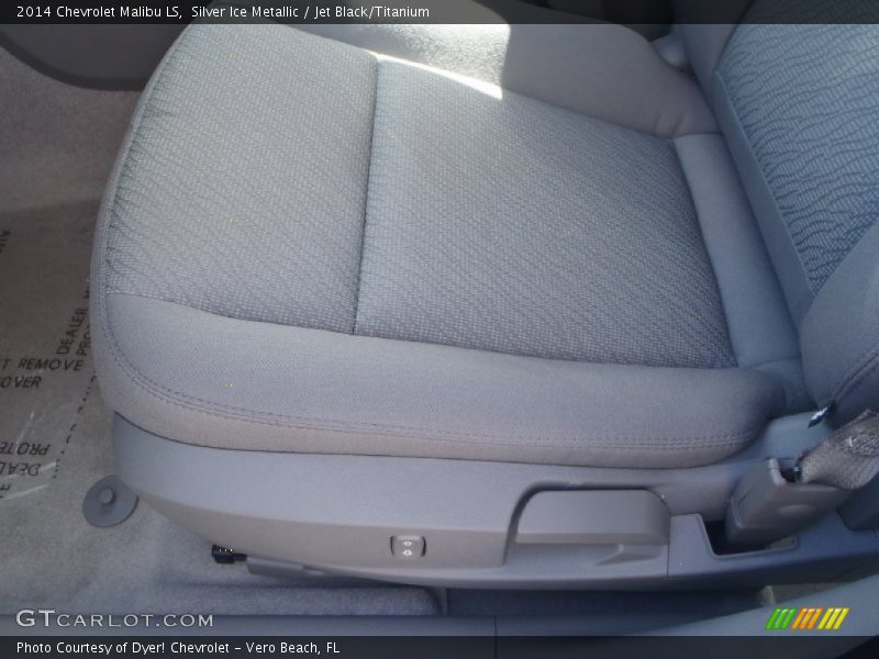 Silver Ice Metallic / Jet Black/Titanium 2014 Chevrolet Malibu LS