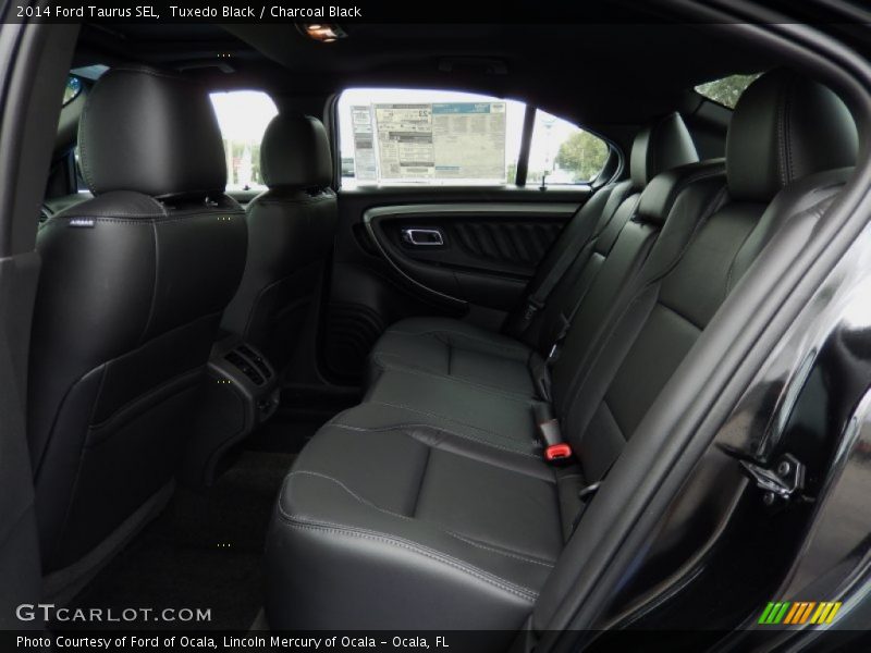 Tuxedo Black / Charcoal Black 2014 Ford Taurus SEL