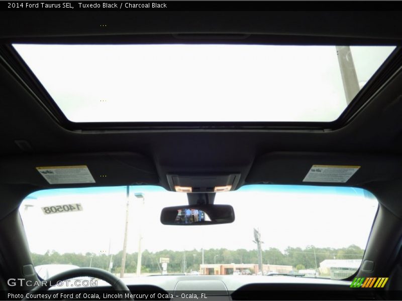 Tuxedo Black / Charcoal Black 2014 Ford Taurus SEL