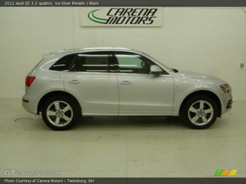 Ice Silver Metallic / Black 2011 Audi Q5 3.2 quattro