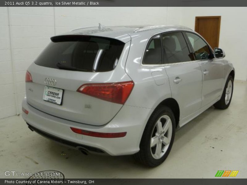 Ice Silver Metallic / Black 2011 Audi Q5 3.2 quattro