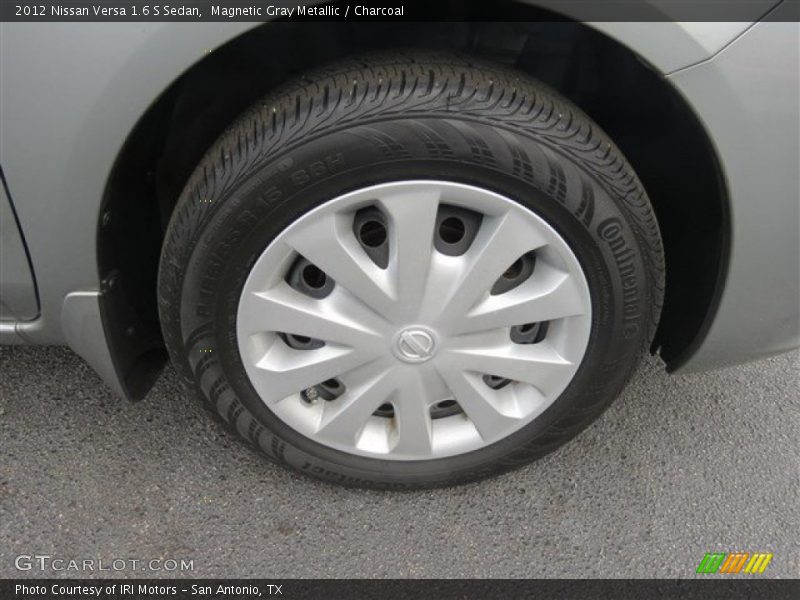 Magnetic Gray Metallic / Charcoal 2012 Nissan Versa 1.6 S Sedan