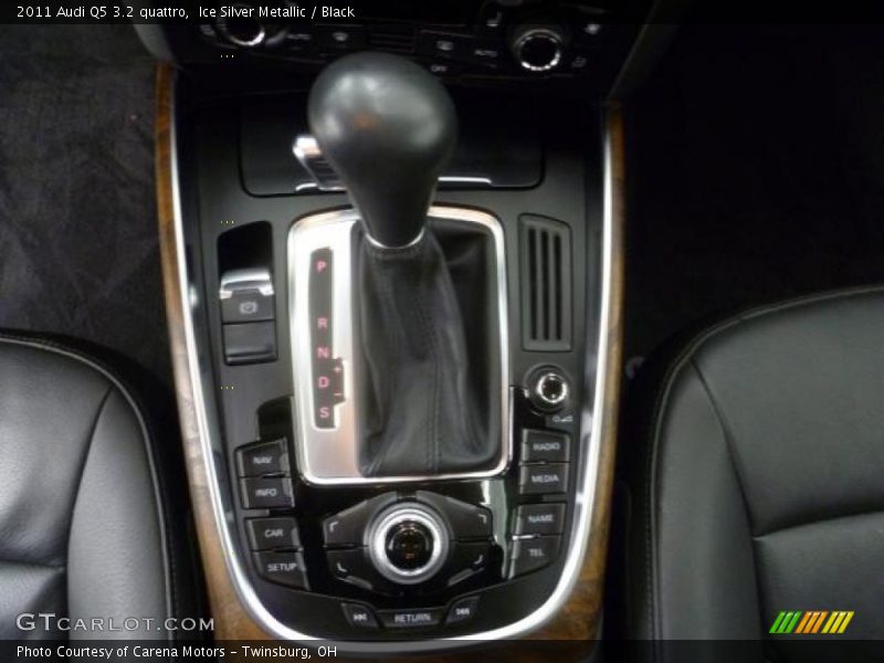Ice Silver Metallic / Black 2011 Audi Q5 3.2 quattro