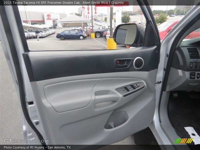 Silver Streak Mica / Graphite 2013 Toyota Tacoma V6 SR5 Prerunner Double Cab