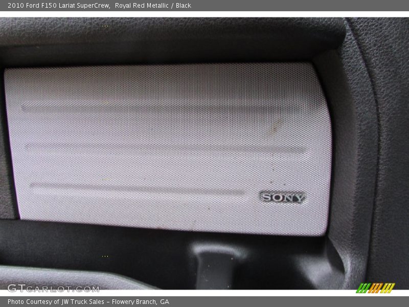 Royal Red Metallic / Black 2010 Ford F150 Lariat SuperCrew