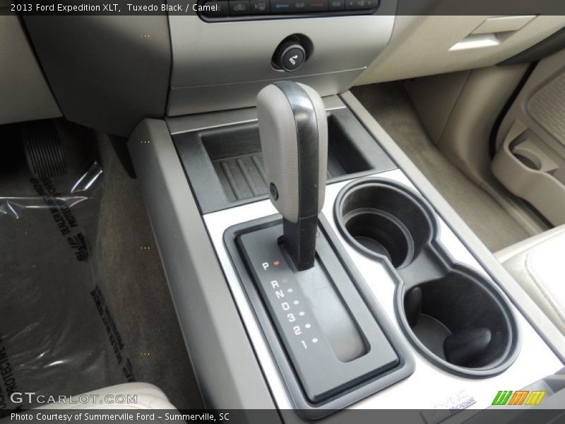Tuxedo Black / Camel 2013 Ford Expedition XLT