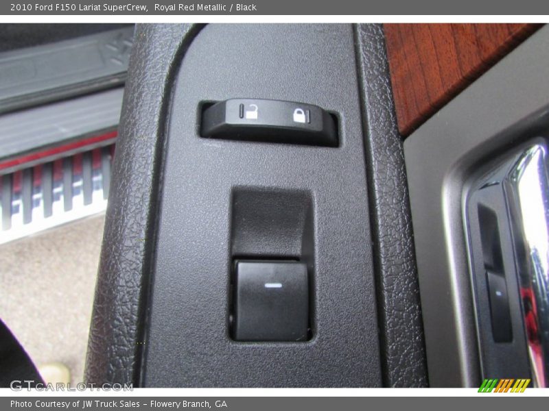 Royal Red Metallic / Black 2010 Ford F150 Lariat SuperCrew