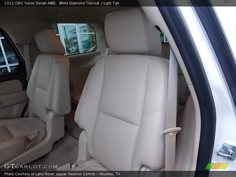 White Diamond Tintcoat / Light Tan 2011 GMC Yukon Denali AWD