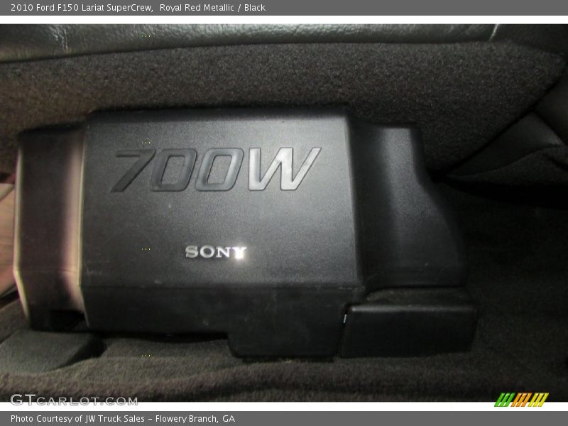 Royal Red Metallic / Black 2010 Ford F150 Lariat SuperCrew