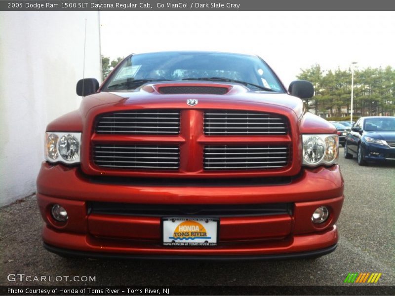 Go ManGo! / Dark Slate Gray 2005 Dodge Ram 1500 SLT Daytona Regular Cab