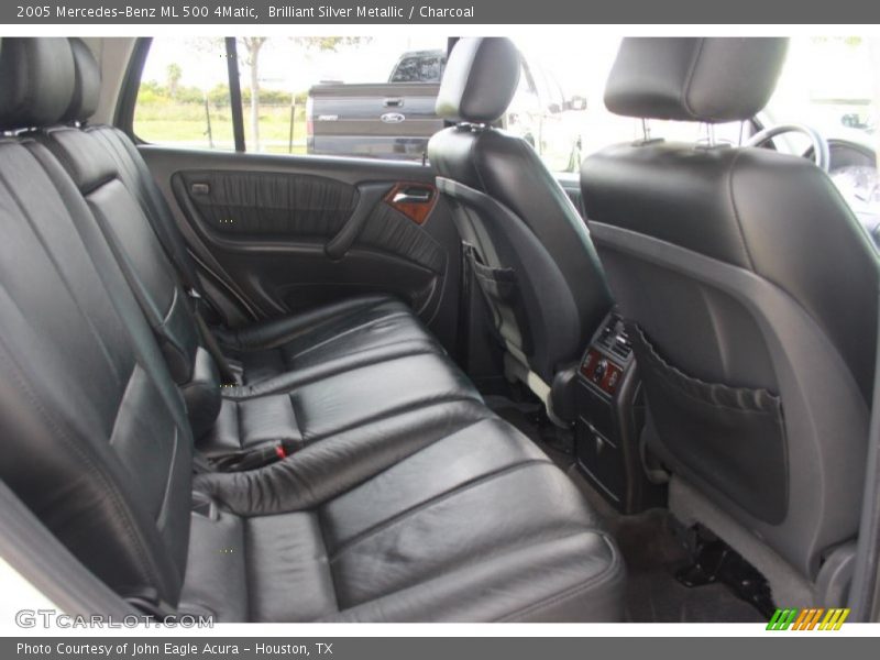 Brilliant Silver Metallic / Charcoal 2005 Mercedes-Benz ML 500 4Matic