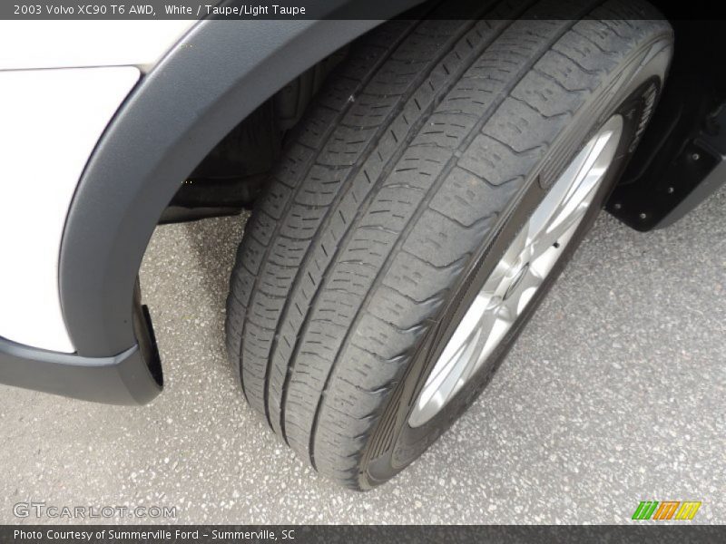 White / Taupe/Light Taupe 2003 Volvo XC90 T6 AWD