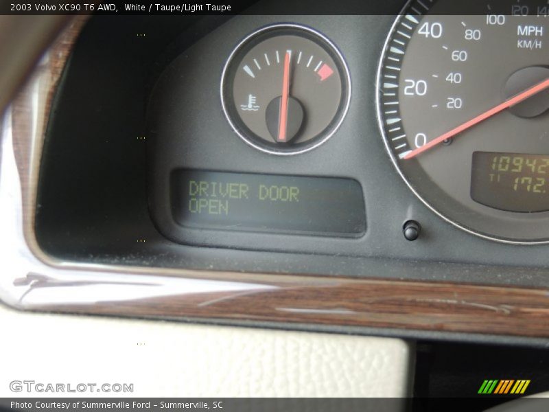 White / Taupe/Light Taupe 2003 Volvo XC90 T6 AWD