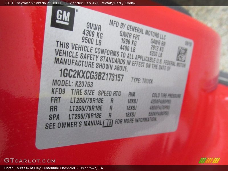 Victory Red / Ebony 2011 Chevrolet Silverado 2500HD LT Extended Cab 4x4
