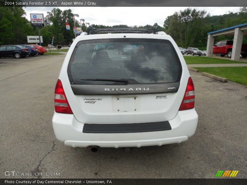 Aspen White / Gray 2004 Subaru Forester 2.5 XT